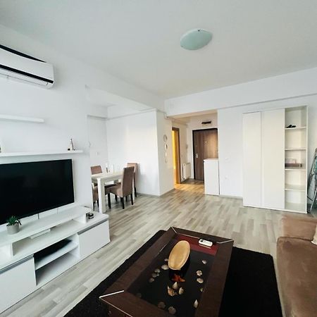 Apartament Crazy Summerland Mamaia Exterior photo