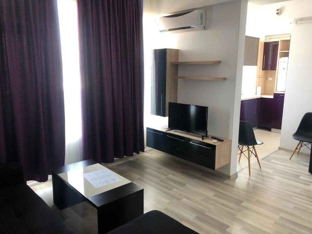 Apartament Crazy Summerland Mamaia Exterior photo