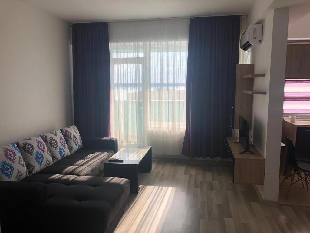 Apartament Crazy Summerland Mamaia Exterior photo
