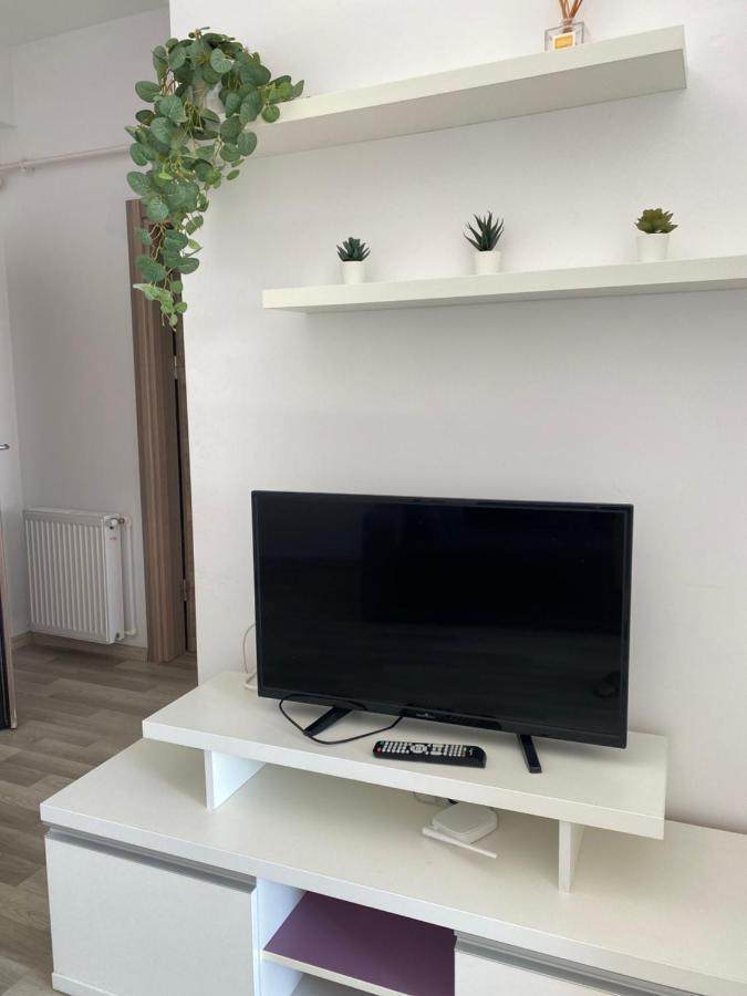 Apartament Crazy Summerland Mamaia Exterior photo