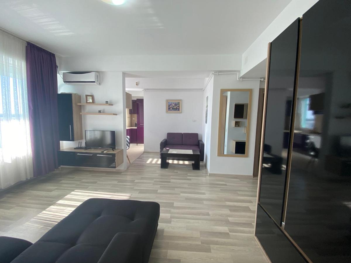 Apartament Crazy Summerland Mamaia Exterior photo