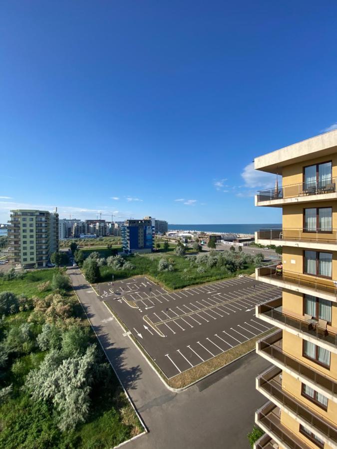 Apartament Crazy Summerland Mamaia Exterior photo