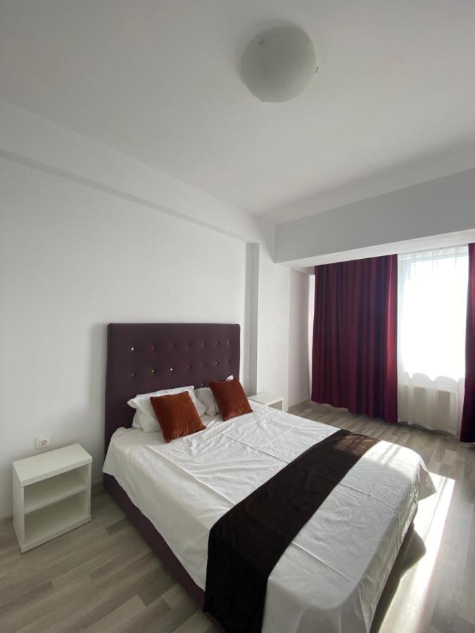 Apartament Crazy Summerland Mamaia Exterior photo